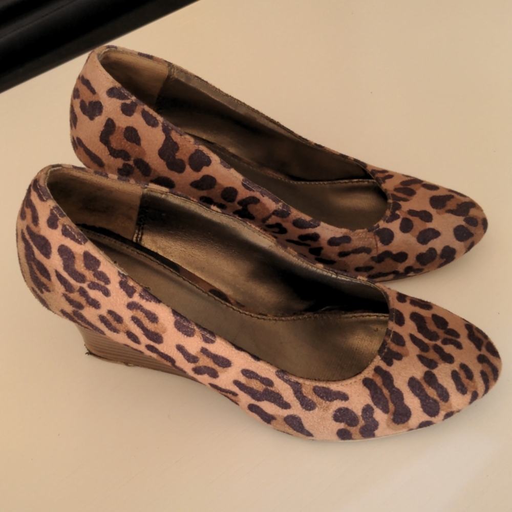 Cheetah print wedges